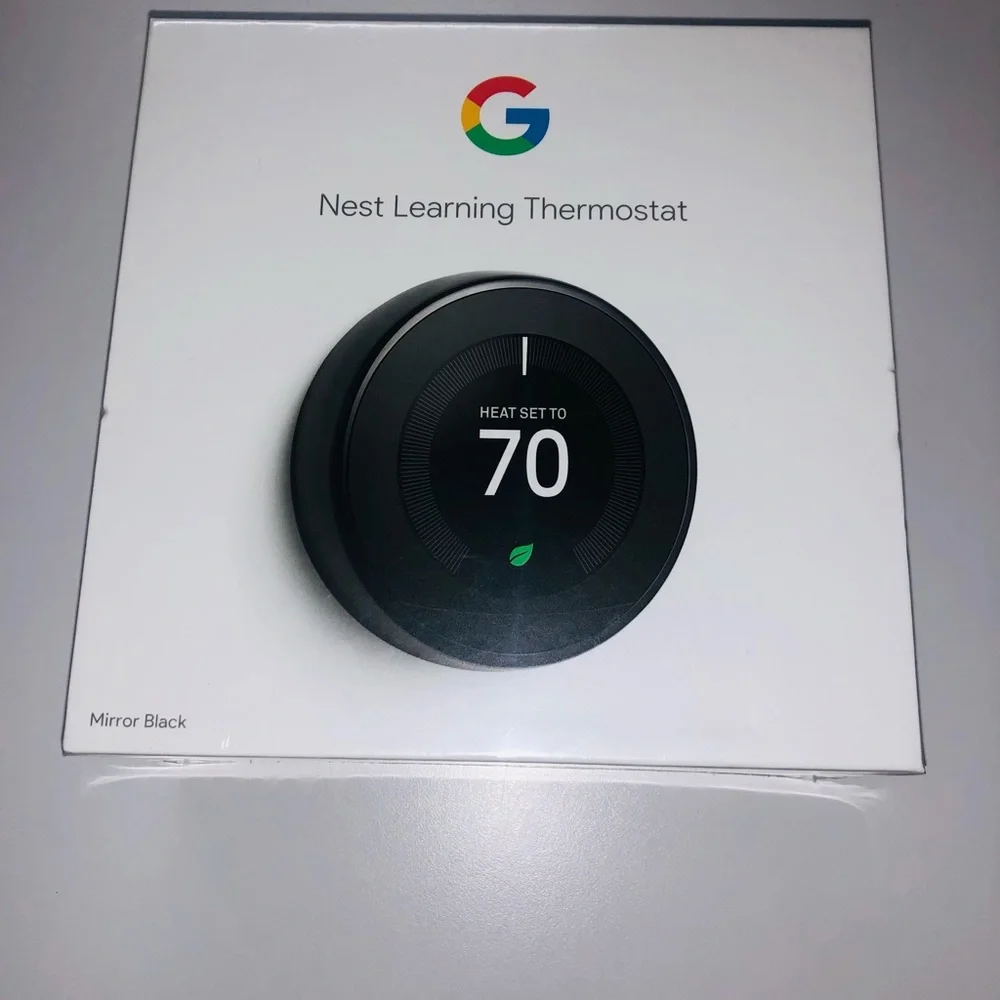 Nest T3018US 3rd Gen Programmable Thermostat Mirror Black